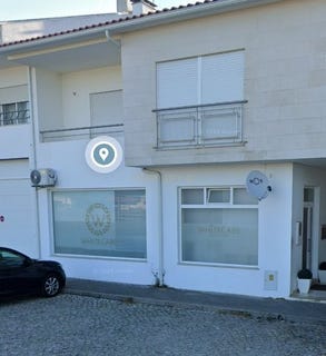 /international/pt/r-1º-de-maio-5-casal-da-areia-2460-392-coz-portugal-coz-leiria-310102411942/