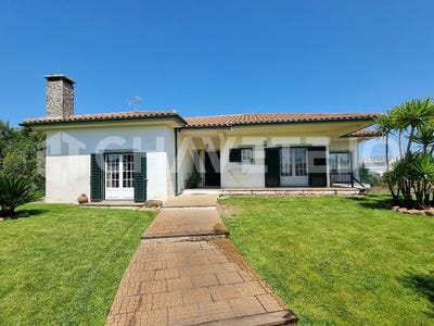 /international/pt/vila-de-rei-lisbon-310099944746/