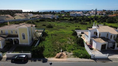 /international/pt/albufeira-e-olhos-de-agua-algarve-310108597016/
