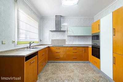 /international/pt/santa-maria-da-feira-aveiro-310107737736/