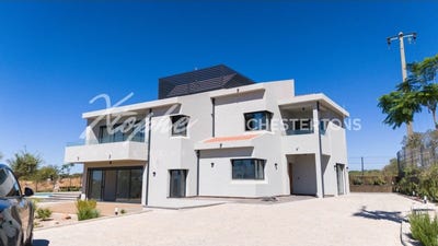 /international/pt/5-bedroom-villa-in-loule-fonte-santa-loule-faro-310104831817/