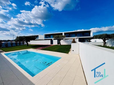 /international/pt/entroncamento-santarem-310103583476/