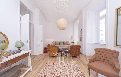 /international/pt/santos-o-velho-lisbon-310106777547/