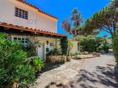 /international/pt/cascais-e-estoril-lisbon-310101230499/