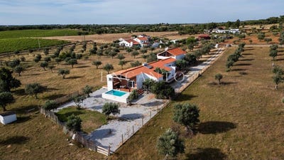 /international/pt/nossa-senhora-de-machede-evora-310108793026/?lang=id