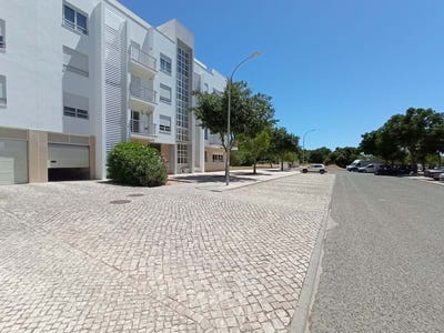 /international/pt/loule-sao-clemente-faro-310100436183/