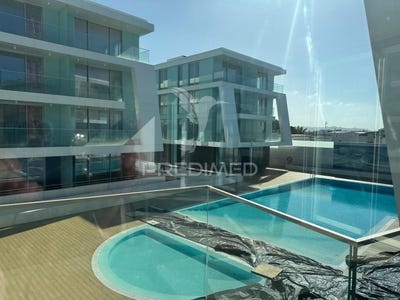 /international/pt/sao-martinho-do-porto-alcobaca-leiria-310095334762/