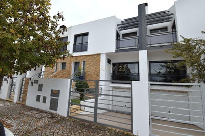 /international/pt/r-alto-do-chafariz-138-2890-alcochete-portugal-alcochete-setubal-municipality-310104039578/