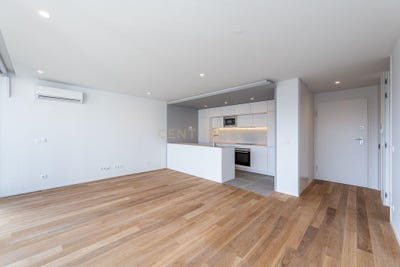 /international/pt/rua-conselheiro-costa-braga-264-matosinhos-portugal-matosinhos-aveiro-310109089838/?lang=it