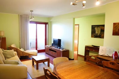/international/pt/rua-jose-almada-negreiros-vila-nova-de-gaia-porto-310095290135/