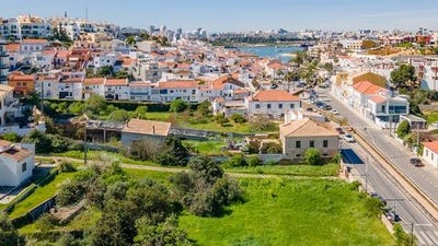 /international/pt/lagoa-algarve-faro-310100041508/