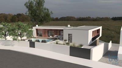 /international/pt/caldas-da-rainha-leiria-310098837663/