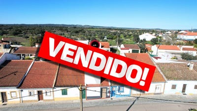 /international/pt/igrejinha-evora-310097541920/