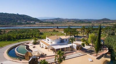 /international/pt/estombar-lagoa-faro-120086452813/