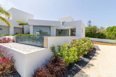 /international/pt/lagos-faro-310108377584/