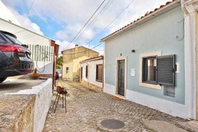/international/pt/almargem-do-bispo-lisbon-310100825379/
