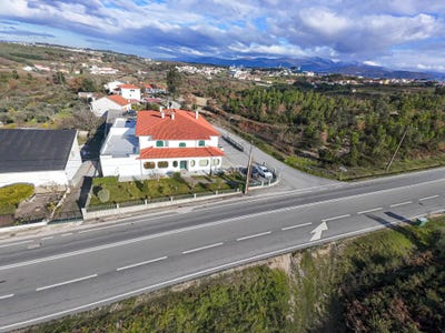 /international/pt/av-dr-antonio-afonso-amaral-oliveira-do-hospital-e-sao-paio-de-gramacos-coimbra-district-310108895661/