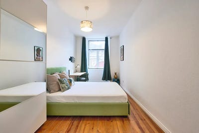 /international/pt/calcada-de-santo-andre-lisbon-lisbon-310093870807/