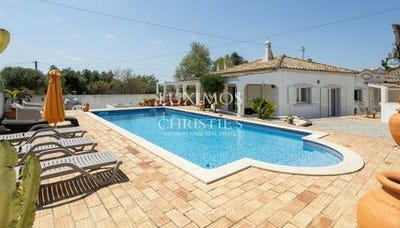 /international/pt/santa-barbara-de-nexe-faro-310101487862/?lang=fr