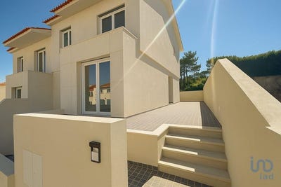 /international/pt/ericeira-lisbon-310100240102/