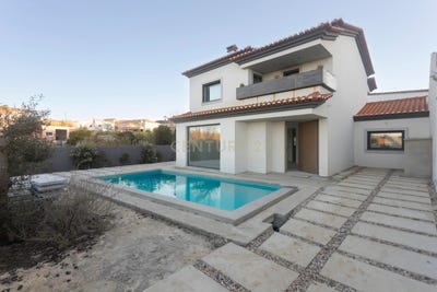 /international/pt/rua-dos-lavadouros-2530-ribamar-portugal-ribamar-lisbon-310105188113/