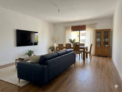 /international/pt/rua-do-macarico-165-1ºdto-cascais-e-estoril-lisbon-310108861322/