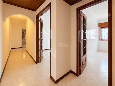 /international/pt/mem-martins-lisbon-310108453722/