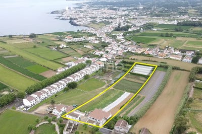 /international/pt/lagoa-sao-miguel-azores-120086200042/