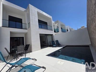 /international/pt/vila-real-de-santo-antonio-faro-310108954383/