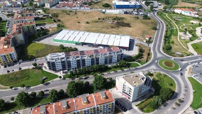 /international/pt/rua-entreparedes-120-montijo-portugal-montijo-e-afonsoeiro-setubal-municipality-310108670553/?lang=de
