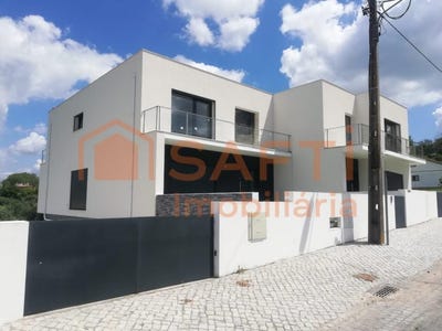 /international/pt/nossa-senhora-da-piedade-santarem-310099627777/
