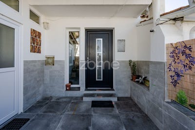 /international/pt/caldas-da-rainha-leiria-310106079271/