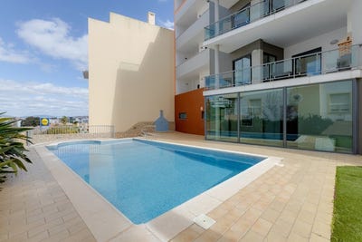 /international/pt/lagos-faro-310108790085/