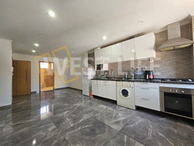 /international/pt/enxara-do-bispo-lisbon-310108520043/