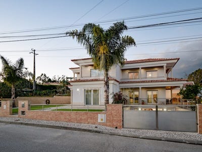 /international/pt/valado-dos-frades-leiria-310108967171/
