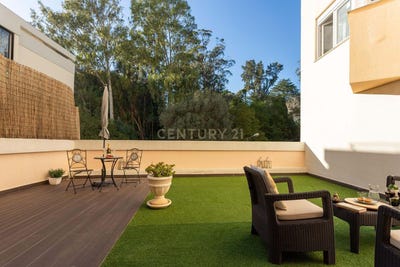 /international/pt/cascais-e-estoril-lisbon-310099842762/