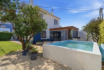 /international/pt/praceta-sao-jose-no2-a-dos-cunhados-e-maceira-portugal-a-dos-cunhados-lisbon-310106743903/