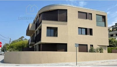 /international/pt/vila-nova-de-gaia-porto-310107978375/