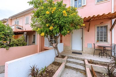 /international/pt/rua-padre-americo-7-quinta-do-anjo-setubal-municipality-310108035966/