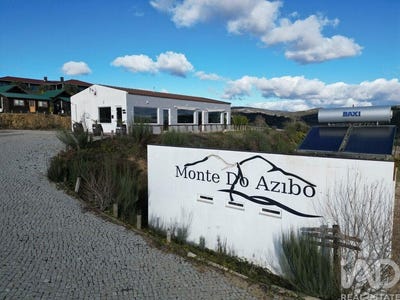 /international/pt/podence-e-santa-combinha-braganca-310106018290/