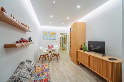 /international/pt/rua-oliveira-martins-19-almada-portugal-laranjeiro-e-feijo-setubal-municipality-310107410937/