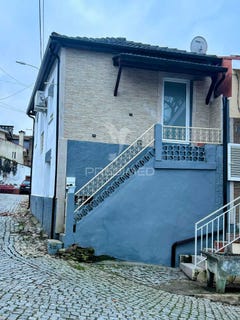 /international/pt/poiares-e-canelas-peso-da-regua-vila-real-310104631550/