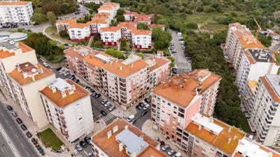 /international/pt/rua-arnaldo-fernandes-de-almeida-3-queluz-portugal-queluz-lisbon-310107361600/