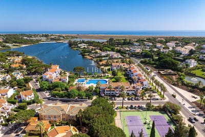 /international/pt/almancil-faro-310101497470/?lang=pt