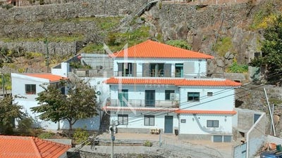 /international/pt/estreito-camara-de-lobos-madeira-310107359712/