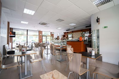 /international/pt/rua-amancio-aleixo-da-silva-alverca-do-ribatejo-e-sobralinho-lisbon-310107703564/