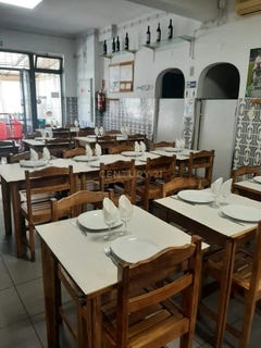/international/pt/rua-alfredo-de-sousa-oeiras-e-sao-juliao-da-barra-lisbon-310100666433/