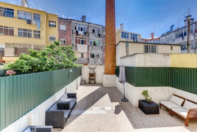 /international/pt/rua-antonio-feijo-amadora-portugal-venteira-lisbon-310107739649/