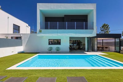 /international/pt/rua-sousa-martins-10-aroeira-portugal-charneca-de-caparica-e-sobreda-setubal-municipality-310108863759/