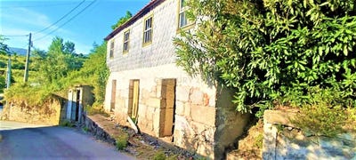 /international/pt/rua-das-lages-santa-marinha-do-zezere-porto-310097235466/